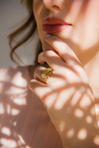 Anel Leveza em Ouro Vermeil 18k Topázio Azul, Granada e Citrino